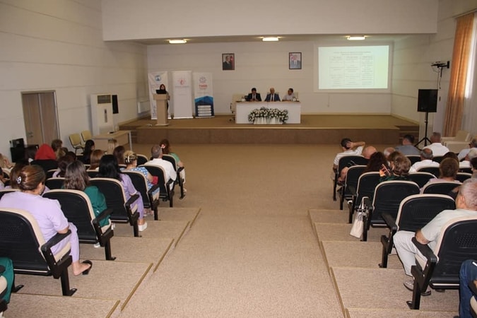 Lənkəran Rayon Mərkəzi Xəstəxanasında “Hemofiliyanın müasir müalicəsinə dair multidisiplinar yanaşma” mövzusunda seminar keçirilib
